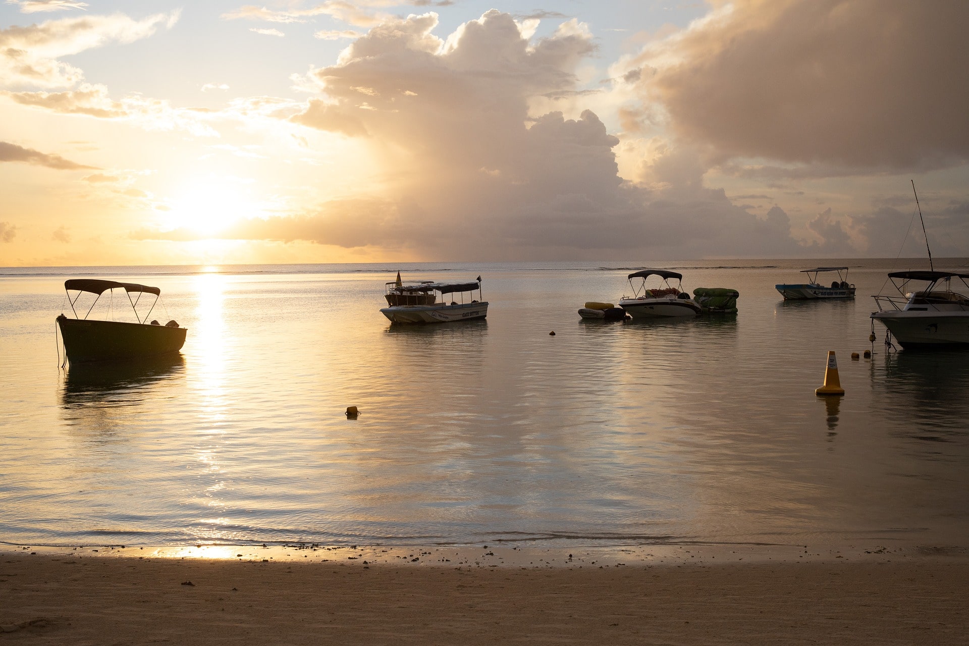 Mauritius one week Honeymoon package